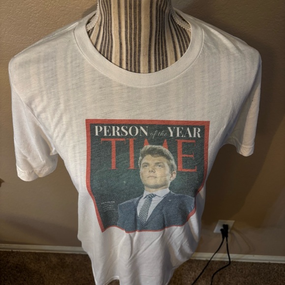 Bella Canvas Tee Medium White Short Sleeve Time Magazine Zach Wilson Faded Print - Picture 2 of 13